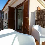 Hébergement de vacances Casa Calderon Hondo, Design, Views And Poll Lajares Corralejo