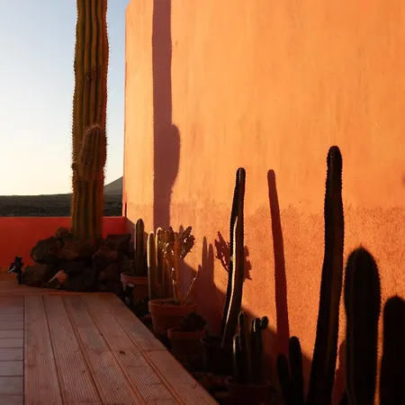 Σπίτι διακοπών Casa Calderon Hondo, Design, Views And Poll Lajares *