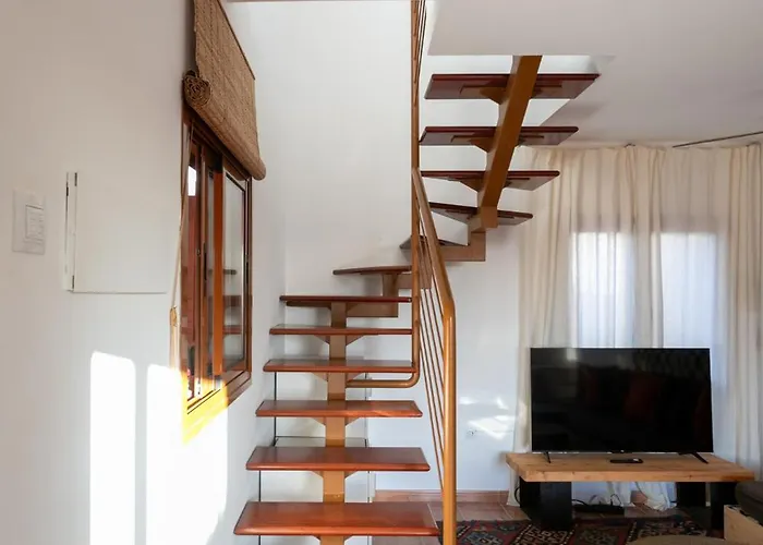 Casa Calderon Hondo, Design, Views And Poll Lajares
